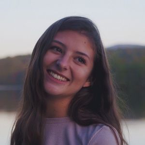 Meet your Posher, Maria